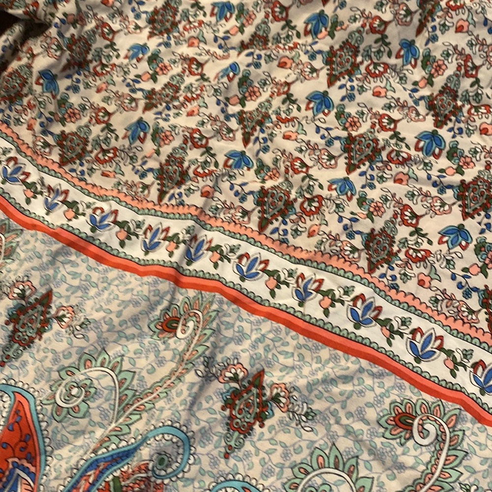 NWOT Paisley Print Top - Picture 4 of 4